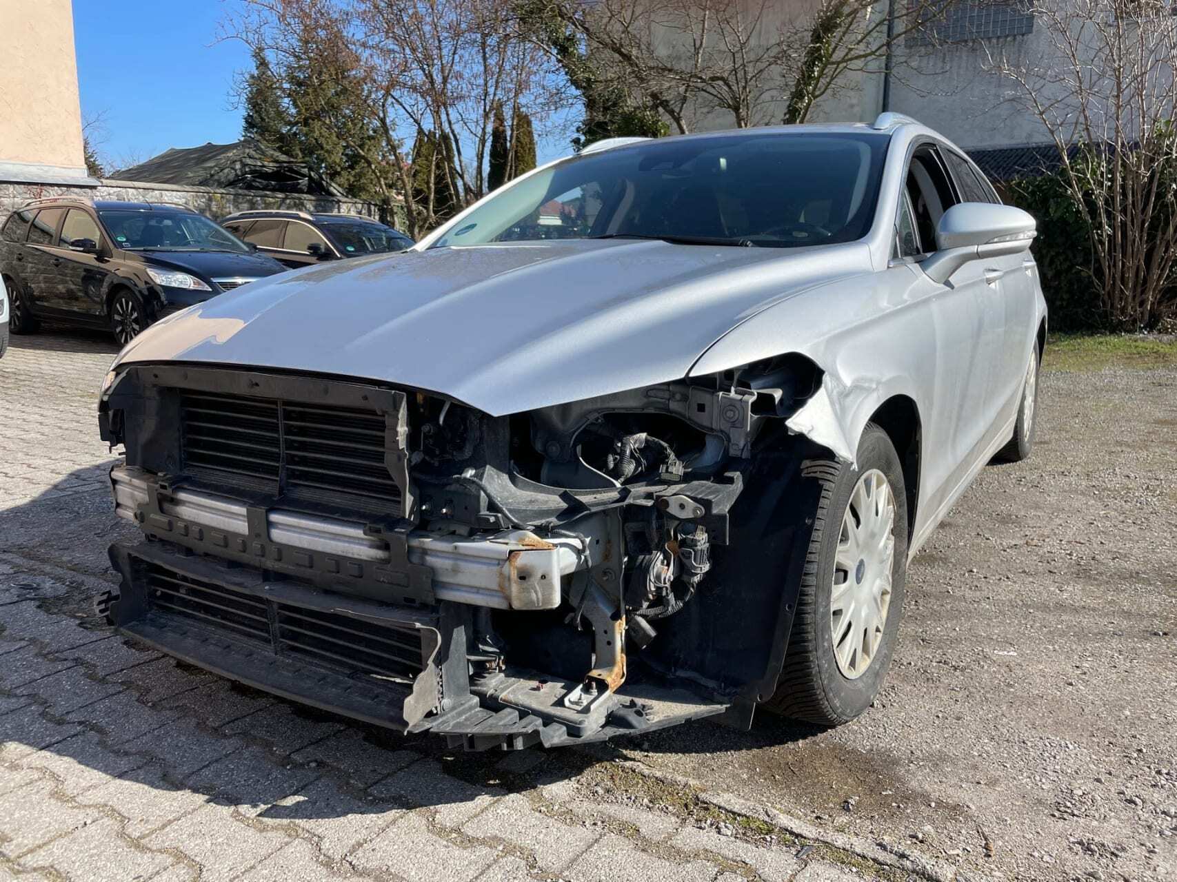 Car Purchase After Accidents: A Guide to Buying Damaged Cars in Katowice